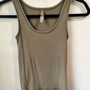 SKIMS soft lounge tank- army